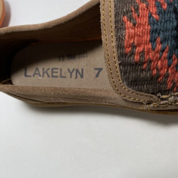 Sundance BORN Nava Loafers Brn Comfort Embroidered Suede Aztec Women’s Sz 7 NEW - Picture 11 of 11